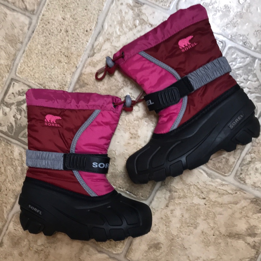 Sorel Flurry snow boots NWOT